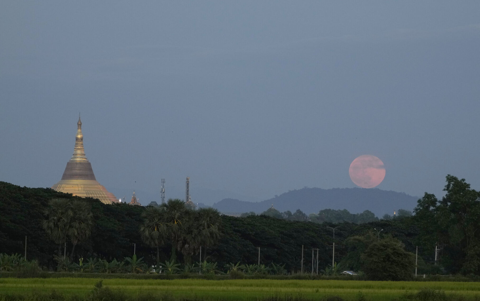 Myanmar Supermoon
